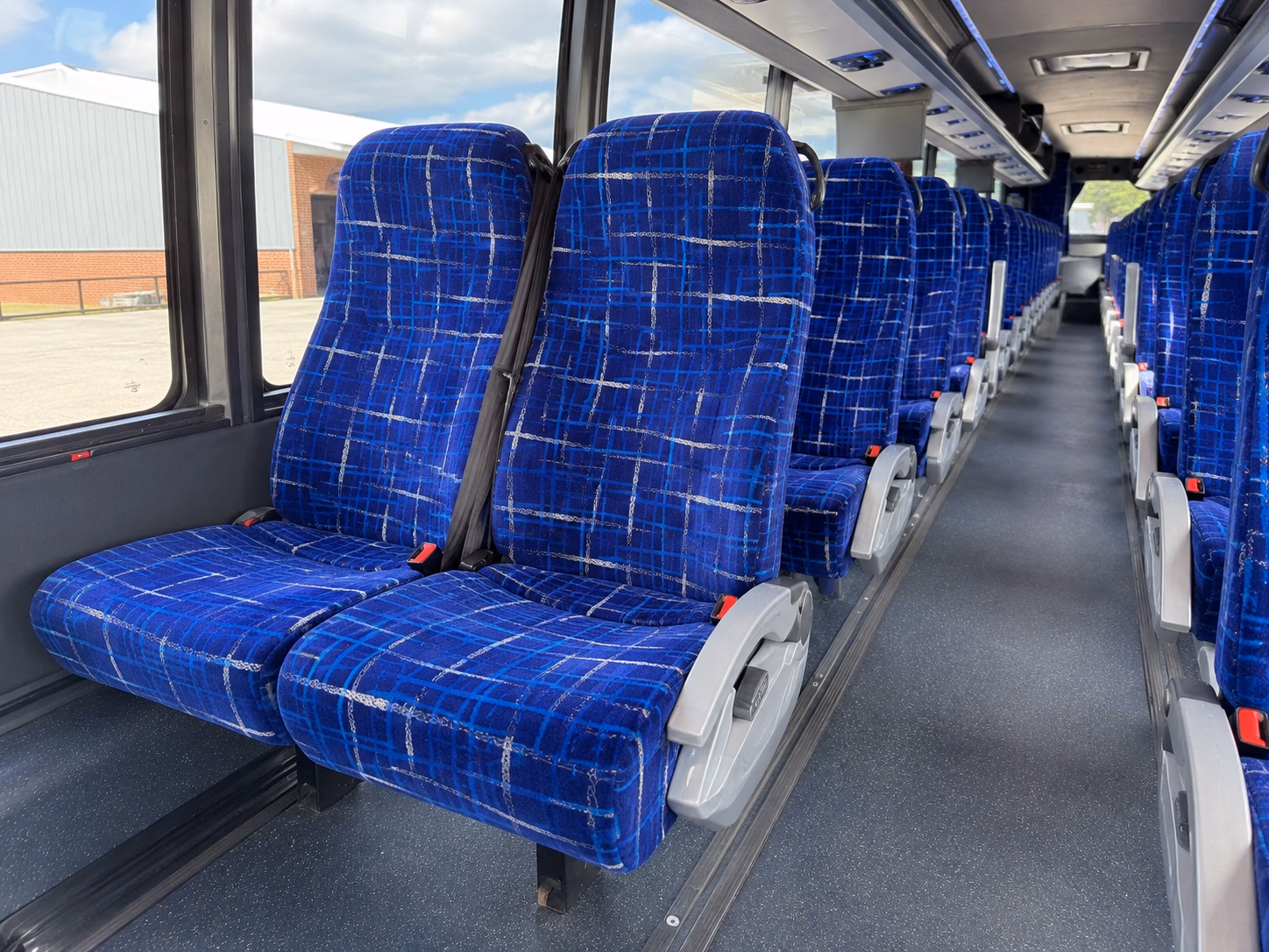 how your starting location and deadhead miles affect charter bus rates