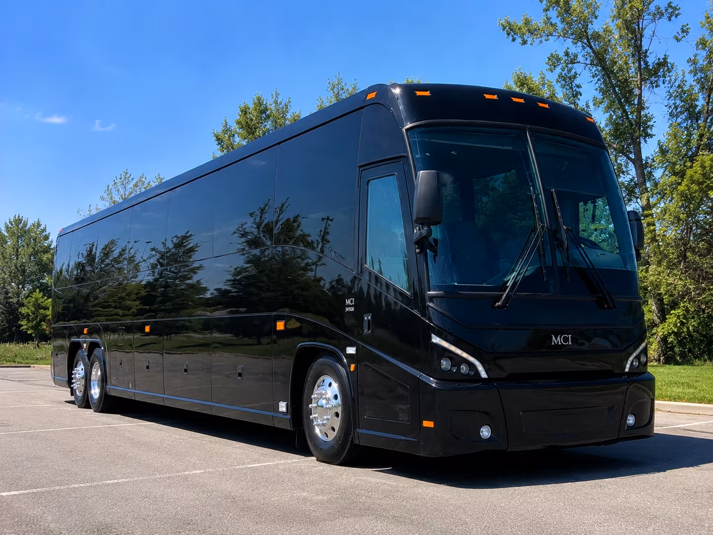 shuttle your guests between downtown hotels and your st cloud venue with ease